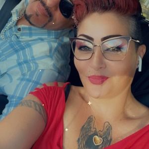 Meet your Posher, Crystal